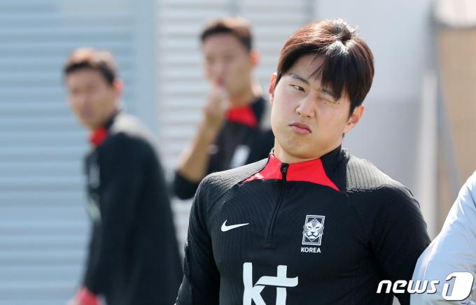 [사진] 이강인, 너무 힘들어요