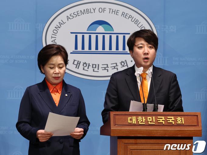 [사진] 개혁신당 “저가형 고속철 도입… KTX-SRT 운영사 하나로”