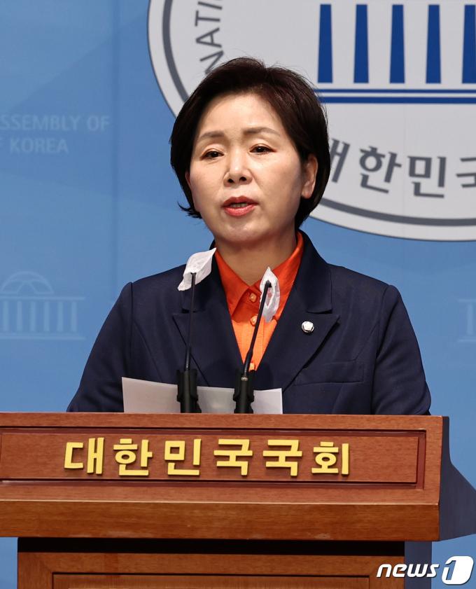 [사진] 정책공약 발표하는 양향자 원내대표