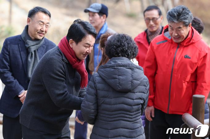[사진] 원희룡, 계양을 표밭 다지기 시동