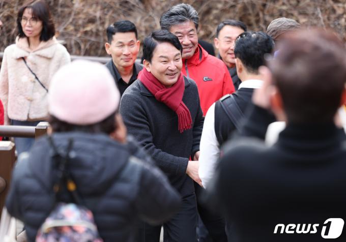 [사진] 원희룡, 계양을 표밭 다지기 시동