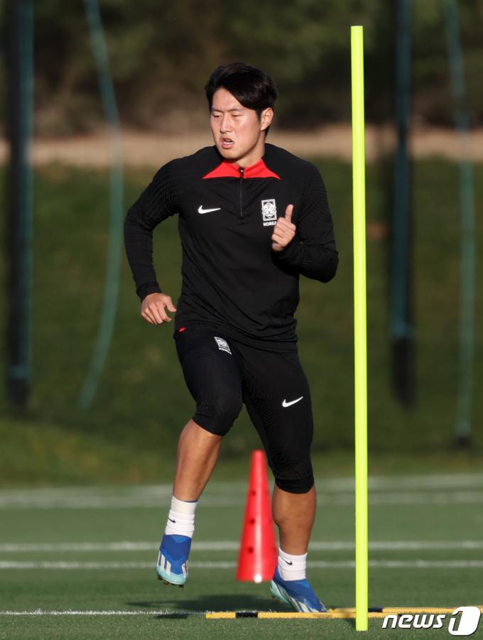 [사진] 훈련 매진하는 이강인