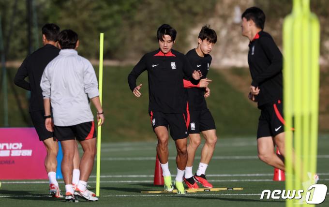 [사진] 설영우, 강철 체력