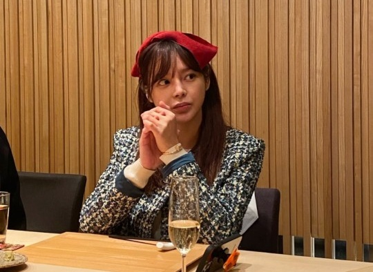  배우 박시연(44)이 인형 미모를 과시했다. /사진=박시연 인스타그램