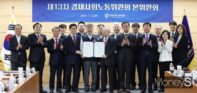 [머니S픽] 尹정부 첫 노사정 대화…장시간 근로·미래세대 일자리 등 의제