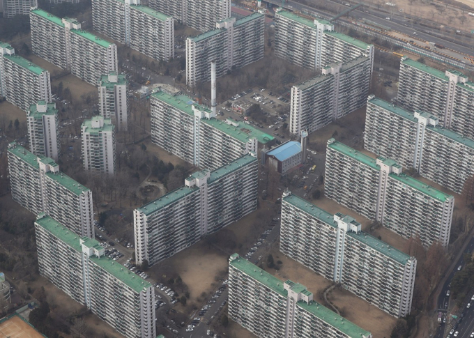 지난해 12월 전국 민간 아파트 3,3㎡당 평균 분양가는 1736만원으로 지난해와 비교하면 190만원 상승했다. /사진=뉴스1