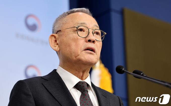 [사진] 유인촌 장관, 2024년 문체부 주요 정책 추진계획 발표