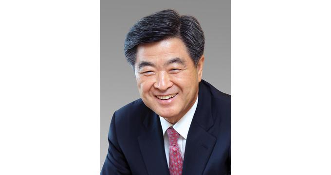 권오갑 HD현대 회장(사진)이 중대재해 유가족을 위한 재단에 사재를 출연한다. /사진=HD현대