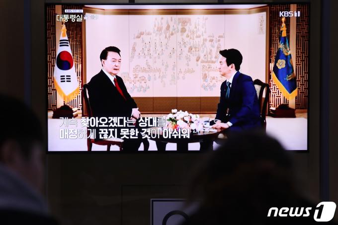 [사진] 尹, 김건희 여사 명품백 논란 