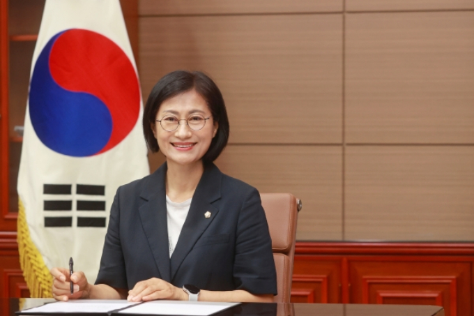 경기 광주시의회 주임록 의장은 8일 '공식적인 지역행사장에서 여성 정치인을 향한 욕설·성희롱한 사건'과 관련해 강경대응 방침을 밝혔다. / 사진제공=경기 광주시의회