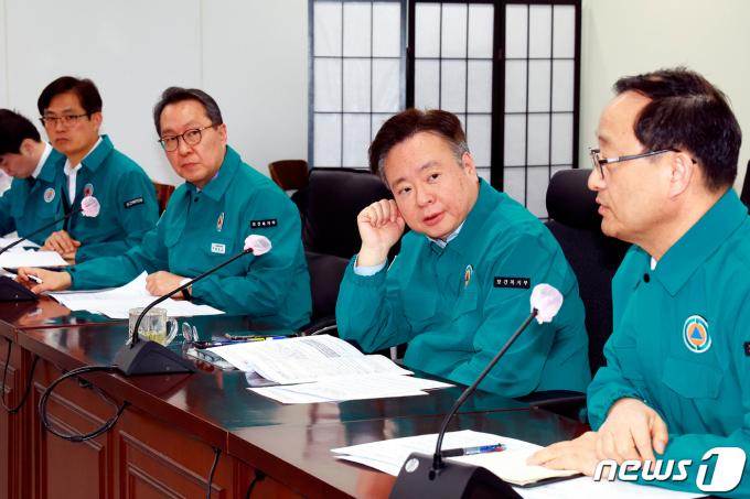 [사진] 조규홍 장관 주재 의사 집단행동 중앙사고수습본부 3차 회의