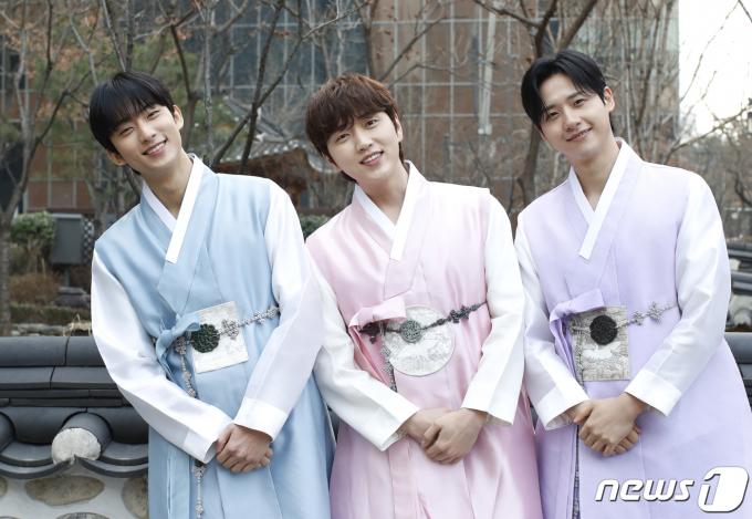 [사진] B1A4, 이러니 바나가 반하지