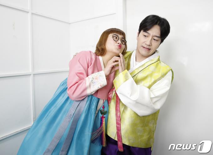 [사진] 조수연, 내 뽀뽀를 받아라