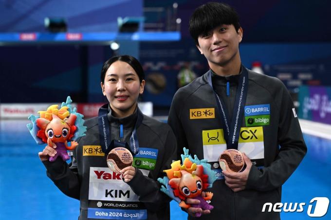 한국 다이빙 김수지(왼쪽), 이재경. ⓒ AFP=뉴스1