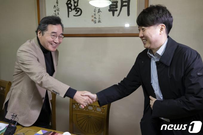 [사진] 설 명절에 회동 나선 개혁신당 지도부