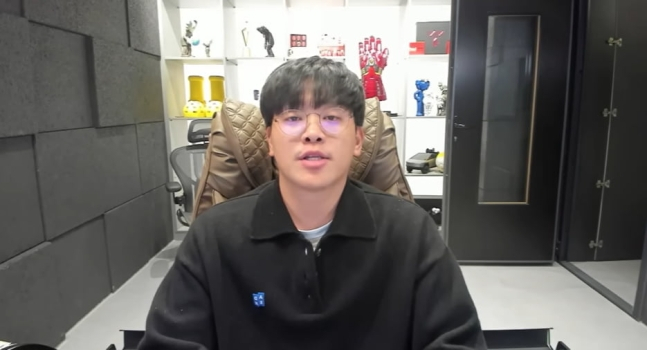 200만 구독자를 보유한 유튜버 '오킹'이 스캠 코인 의혹에 대해 시청자들에게 사과했다. /사진=오킹 유튜브 캡처