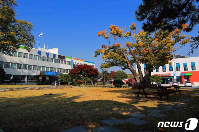                                           곡성군청 전경/뉴스1