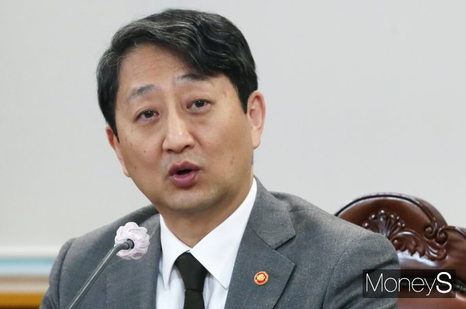 [머니S포토] 안덕근 