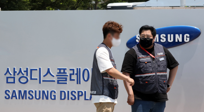 삼성디스플레이 노조가 파업 수순을 밟는다. 사진은 2021년 첫 파업 당시 충남 아산시 삼성디스플레이 제2캠퍼스. /사진=뉴스1