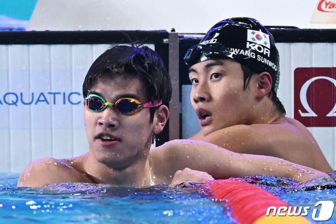 [사진] 황선우 '세계수영선수권 자유형 100m 5위'