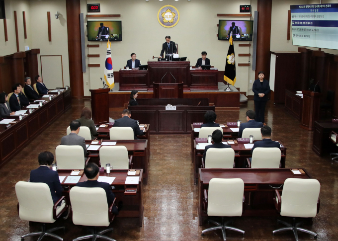 광명시의회는 16일 새해 첫 제282회 임시회를 시작으로 28일까지 13일간의 일정으로 의정활동에 돌입했다. / 사진제공=광명시의회
