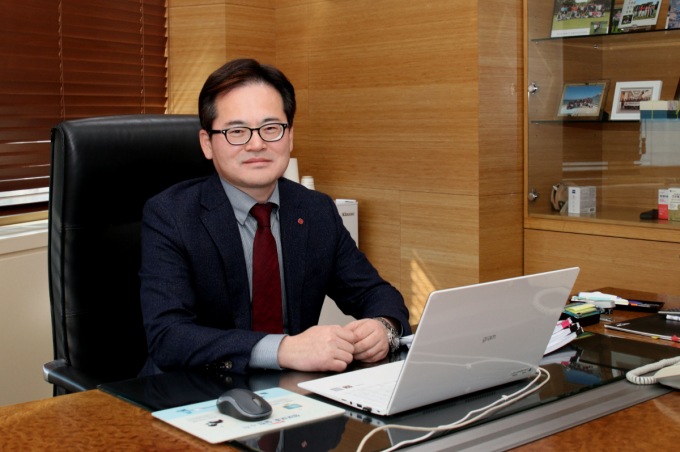 롯데칠성음료의 지난해 실적이 발표되면서 박윤기 대표의 성과와 과제가 주목된다. /사진=롯데칠성음료