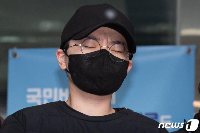 '재벌 3세'를 사칭하며 사기 행각을 벌인 혐의로 구속된 전청조씨(28) 2023.11.10/뉴스1 ⓒ News1 유승관 기자