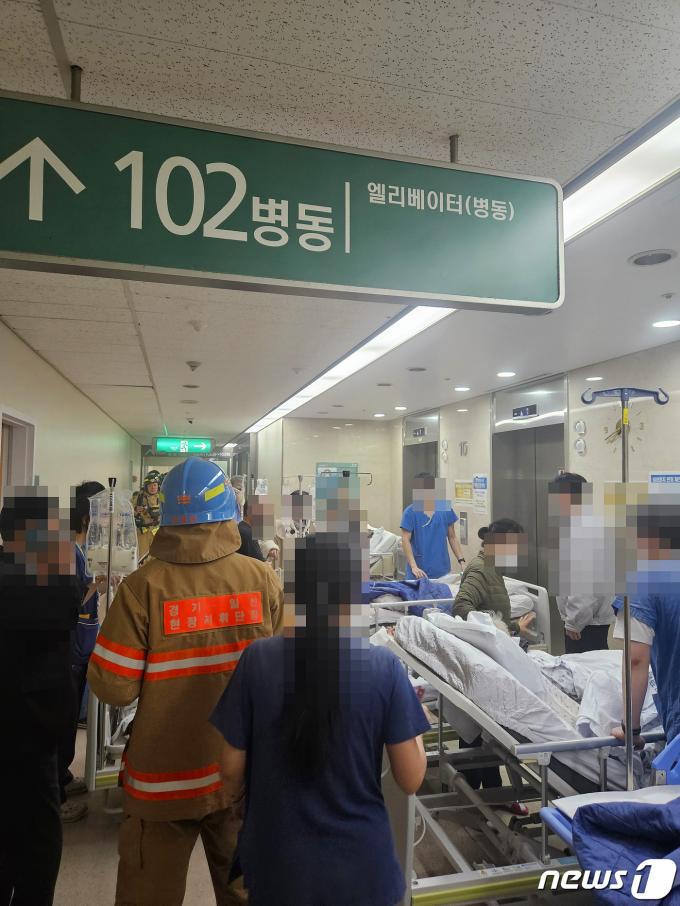 [사진] 일산 동국대병원 화재, 환자 대피