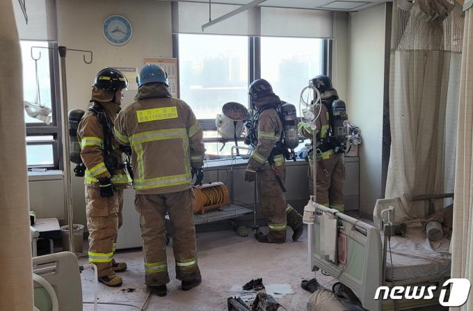 [사진] 일산 동국대병원 화재, 인명 피해는 없어