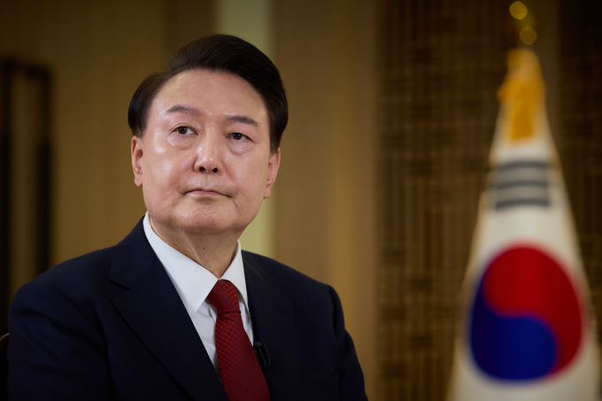 대통령실은 쿠바와의 수교로 교역 확대, 우리 기업 진출, 니켈 등 광물 공급망 확보 등 경제협력 기반이 조성될 것으로 기대했다. 사진은 지난 4일 용산 대통령실 청사 집무실에서 녹화된 KBS 신년 대담에 참석한  윤석열 대통령. /사진=뉴스1(대통령실 제)