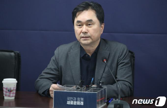 [사진] 김종민 최고위원 '이준석이 이낙연에 3가지 요구? 사실 아니다'