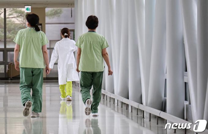 [사진] 의대 정원 확대 반발 전공의 집단 사직 예고
