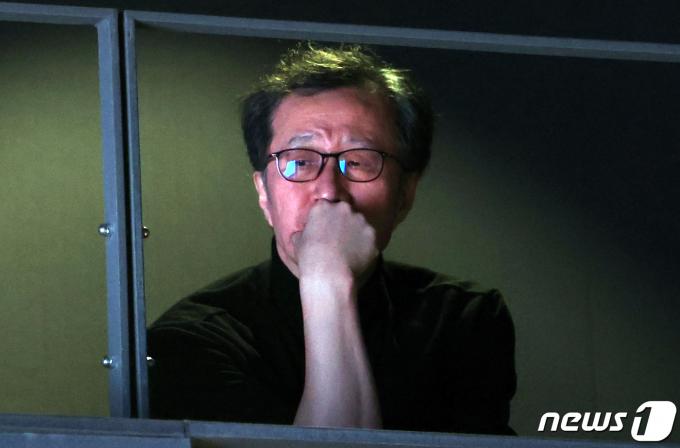 [사진] 사회민주당 창당보고대회 지켜보는 천호선 전 정의당 대표