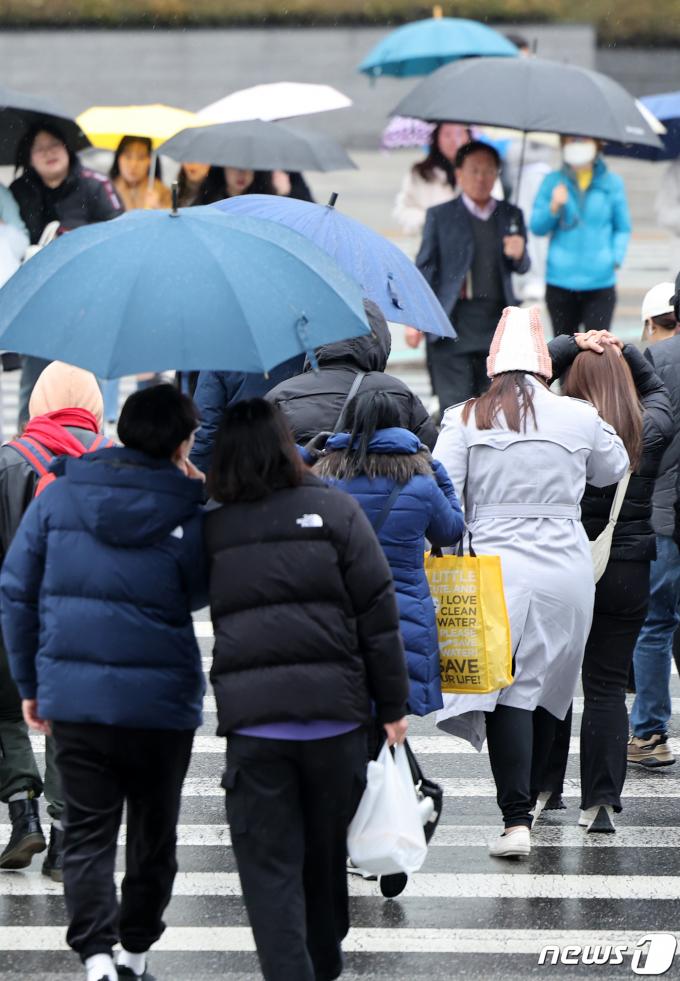 [사진] '우수' 하루 앞두고 전국에 비