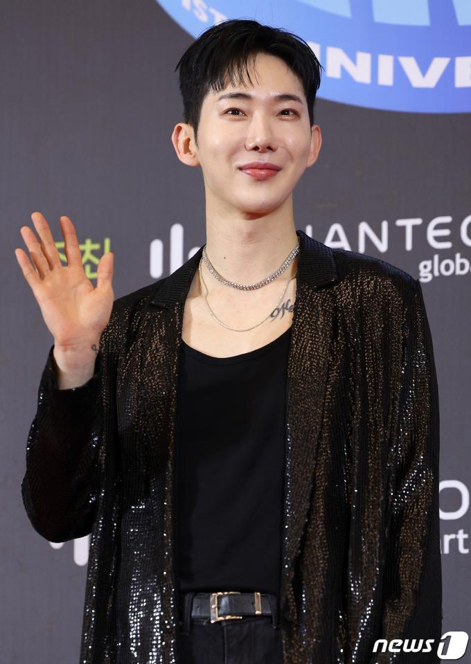 [사진] 2AM 조권, 후베들 응원 왔어요!