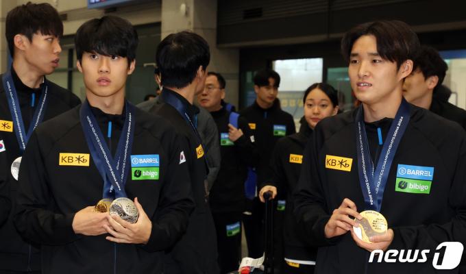 [사진] 금의환향한 황선우·김우민