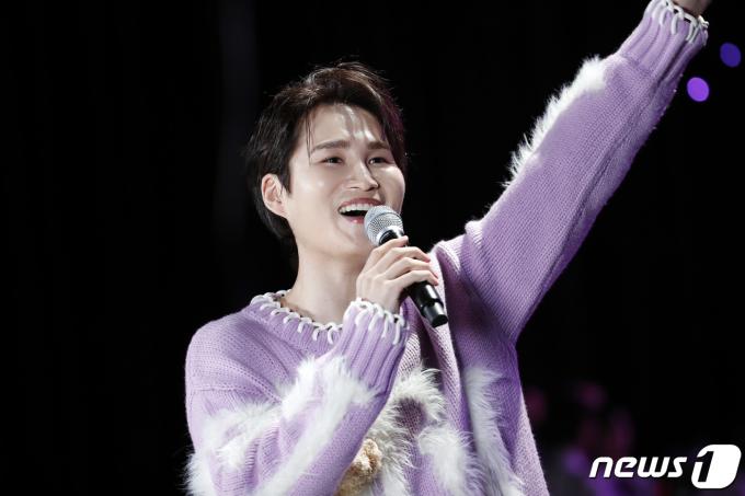 [사진] 김희재, 꿀 떨어지는 진행