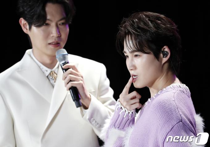 [사진] 김희재. 희욘세의 위엄