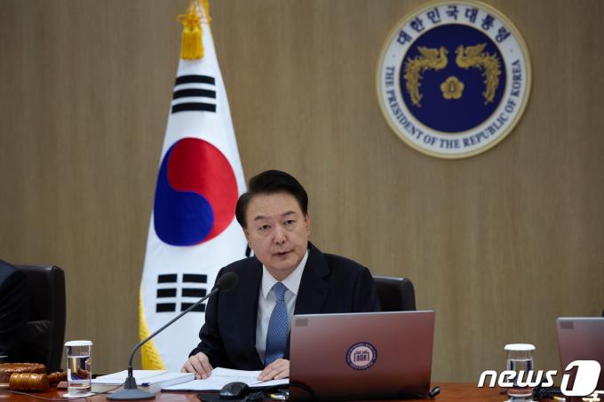 윤석열 대통령이 지난 6일 용산 대통령실 청사에서 열린 제7회 국무회의를 주재하며 모두발언을 하고 있다. (대통령실 제공) 2024.2.6/뉴스1 ⓒ News1 오대일 기자