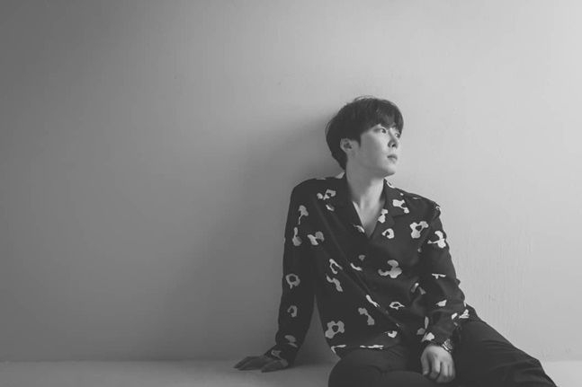 그룹 먼데이키즈 출신 가수 한승희가 지인에게 1억원을 빌린 뒤 잠적해 피소됐다. 경찰은 한승희를 사기 혐의로 검찰에 송치했다. /사진=한승희 인스타그램