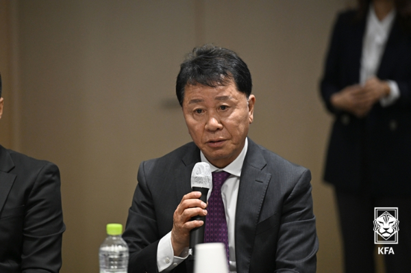 20일 대한축구협회는 임원 회의를 열고 정해성 대회운영위원장을 새로운 전력강화위원장으로 결정했다. 사진은 정해성 신임 전력강화위원장. /사진=대한축구협회
