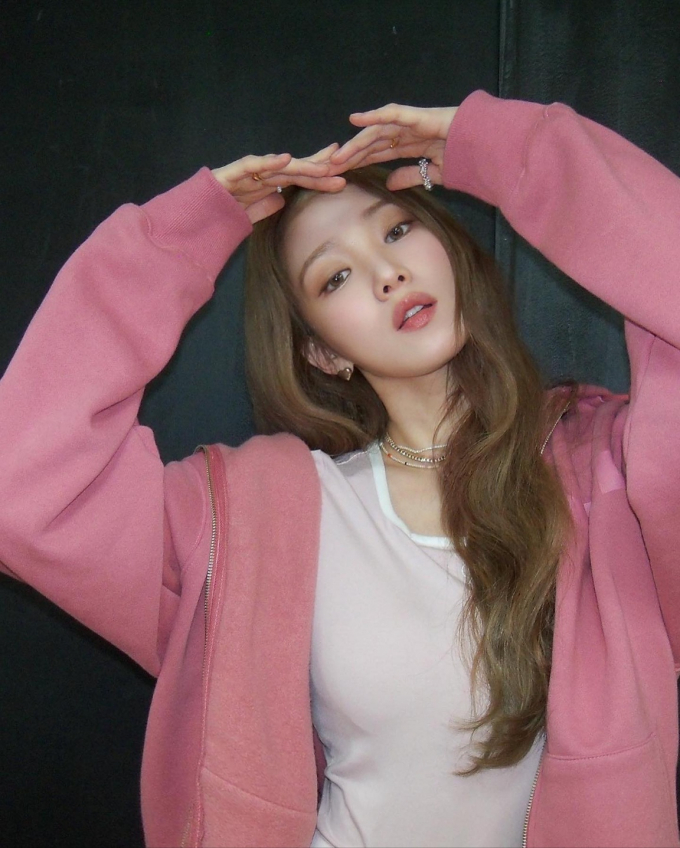 사진=이성경 인스타그램
