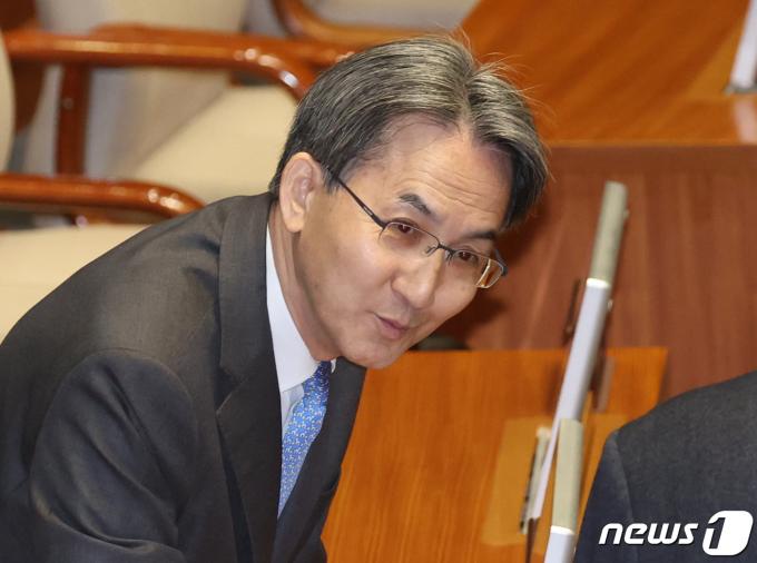 [사진] 민주당 선관위원장 정필모 사퇴