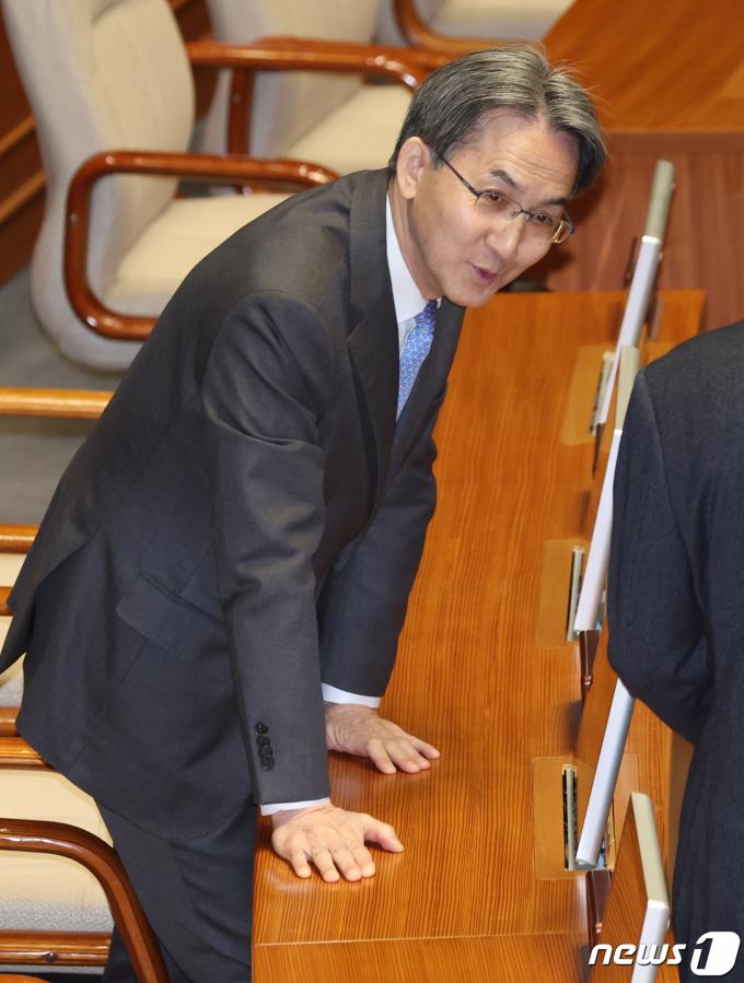 [사진] 민주당 선관위원장 정필모 사퇴…'불공정 여론조사' 논란 여파