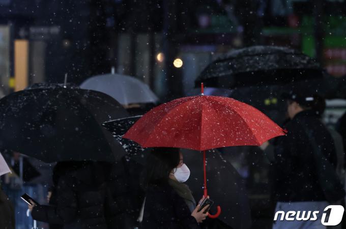 [사진] 서울 전역에 대설주의보…내일 영하권 추위