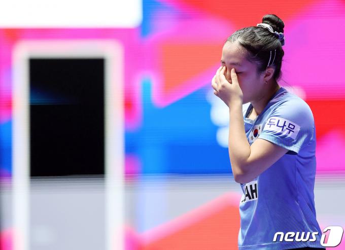 [사진] '세계최강' 중국 만나 0대3으로 완패한 여자 탁구대표팀