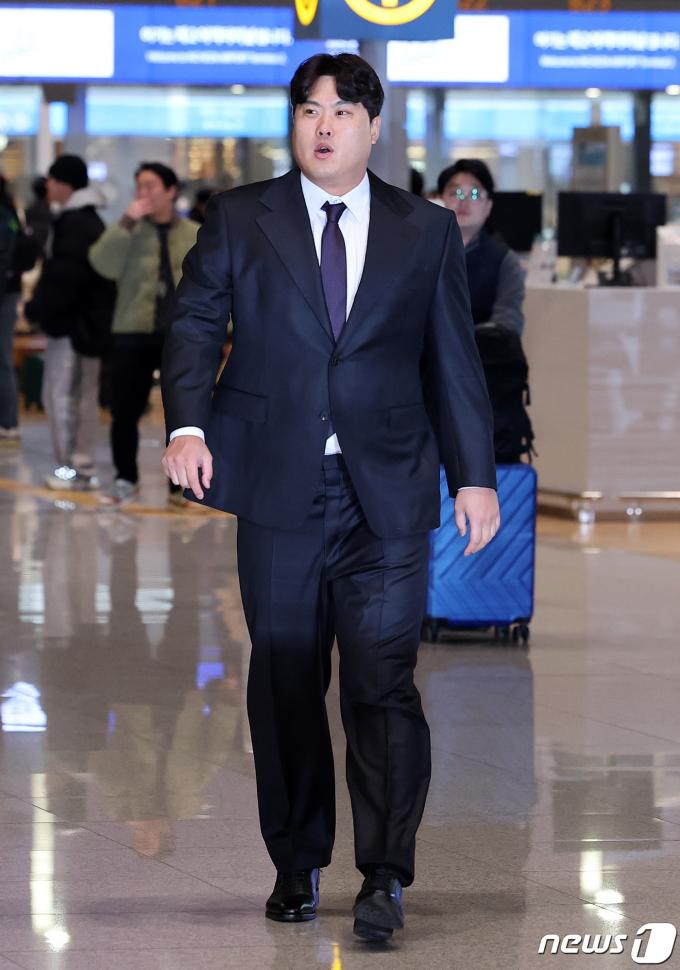 [사진] 류현진, 한화 친정팀과 8년·170억 계약