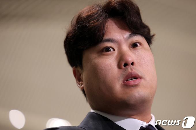 [사진] 한화로 돌아온 류현진