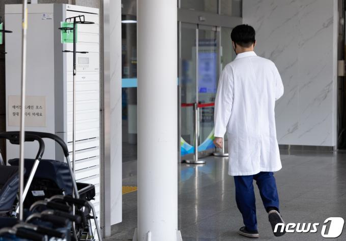 [사진] 전공의 집단행동 맞이한 주말