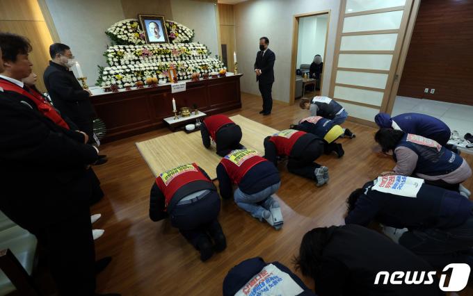 [사진] 고 방영환 씨 장례, 오늘부터 사흘간 엄수